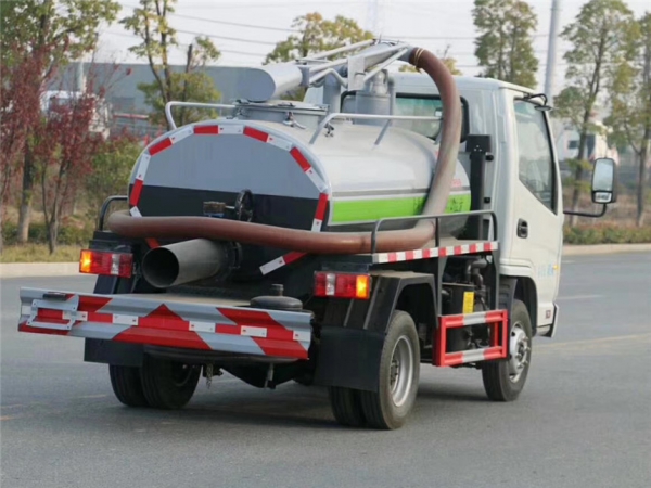 凯马（2方）吸粪车